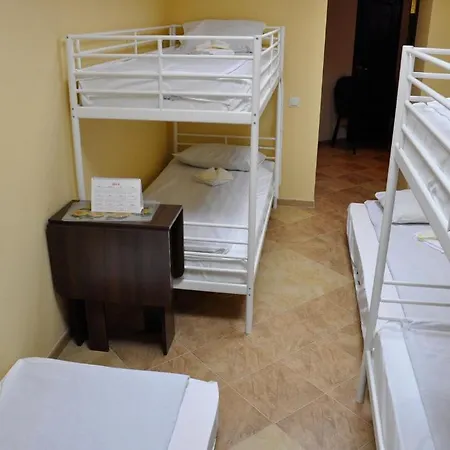 Severyn Lv Hostel *